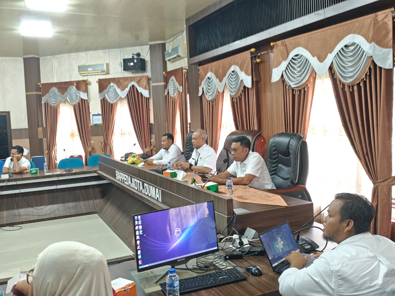 Rapat Pembahasan Dokumen Perencanaan Sanitary Landfill